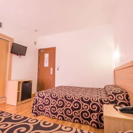 Tossa Center فندق توسا ذي مار