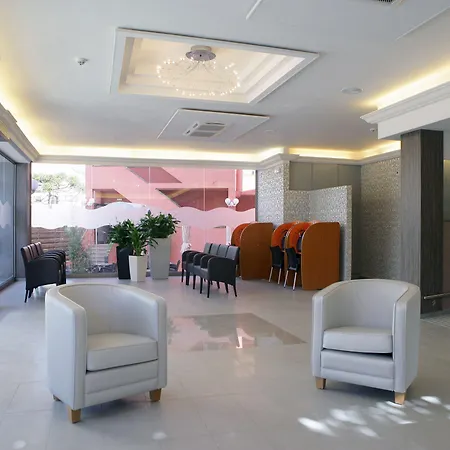 Tossa Center 4*