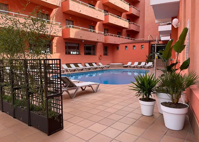 Tossa Center מלון טוסה דה מאר